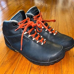 Vibram Giro Alpineduro Mountain Bike Shoes - Men’s Size 7.25 / EU 40